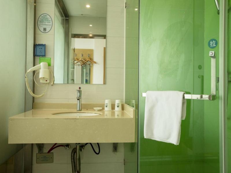 Greentree Minhang District Lianhang Road Subway Station Express Hotel Shanghai